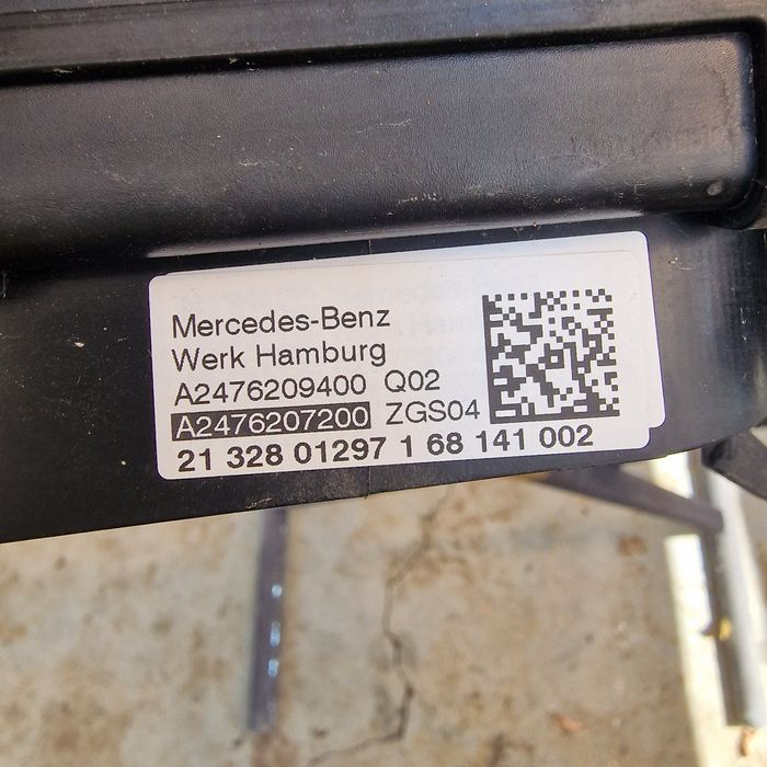 Mercedes Benz EQA 2022 маска