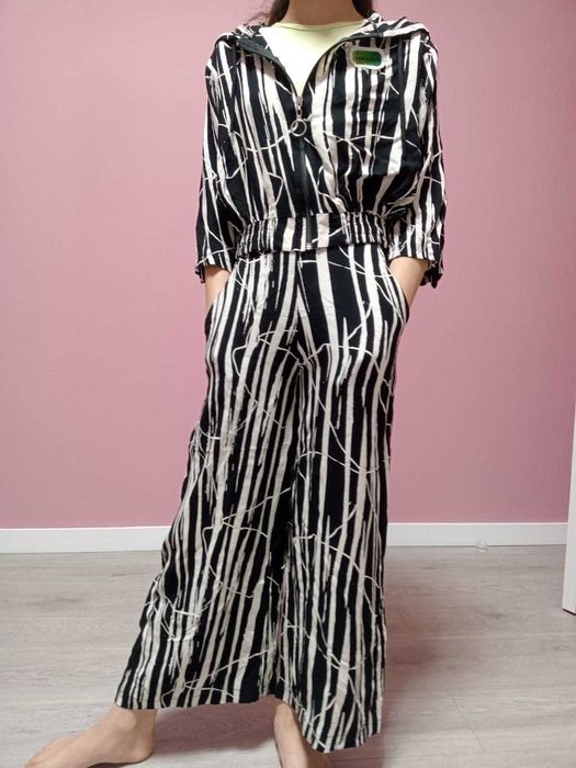 Костюм для девочки. Платье