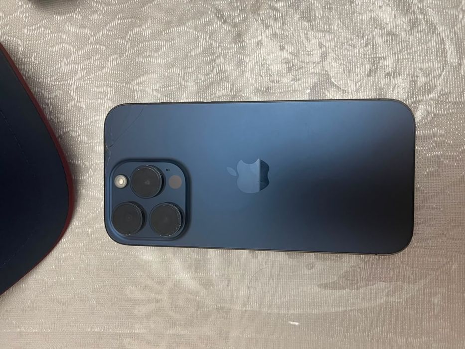 iPhone 15 pro 128gb 83akb