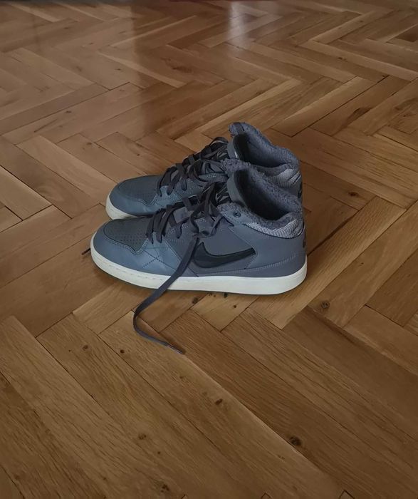 Оригинални мъжки кецове Nike номер 42