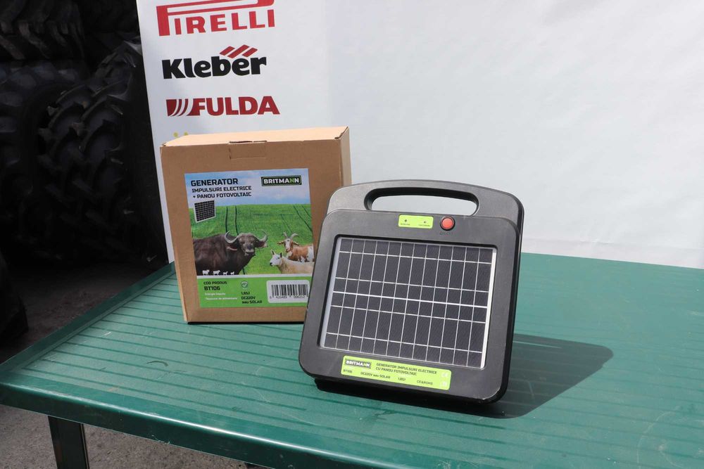 Cheie izolatori aparat gard electric curent si baterie panou fotovoltaic rola fir