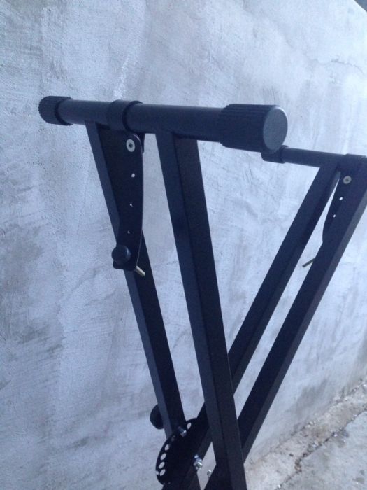 Stativ de orga Nou 150lei