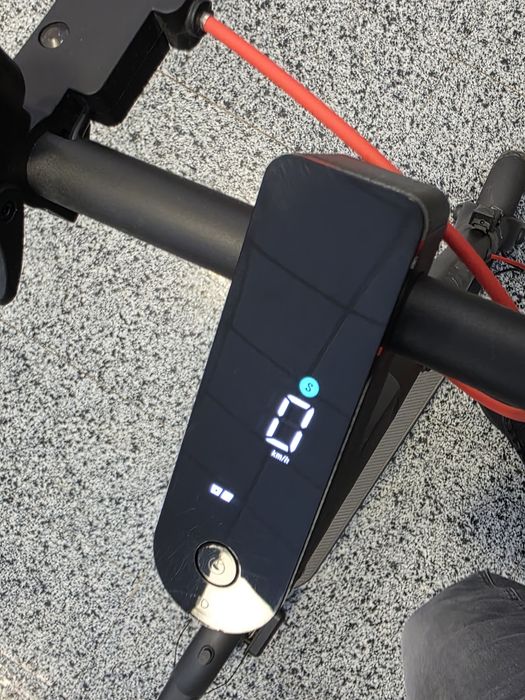 Trotineta electrica Xiaomi scooter 4 Pro  2nd Gen-doar 70 km