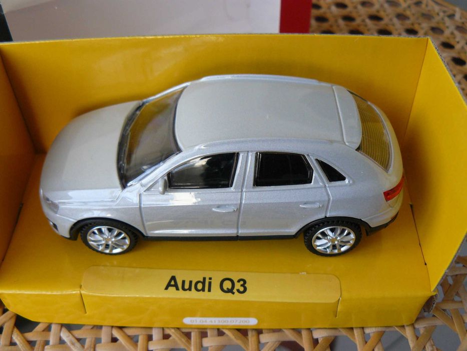 Macheta Auto De Colectie AUDI Q3 Scara 1:43,Noua In Cutie,Prod. RASTAR