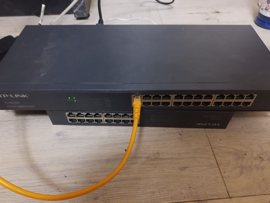 Switch TP-Link TL-SG1024, 24 porturi Gigabit