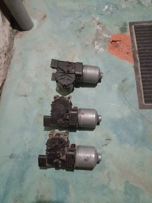 Дворник     моторчик   Продам