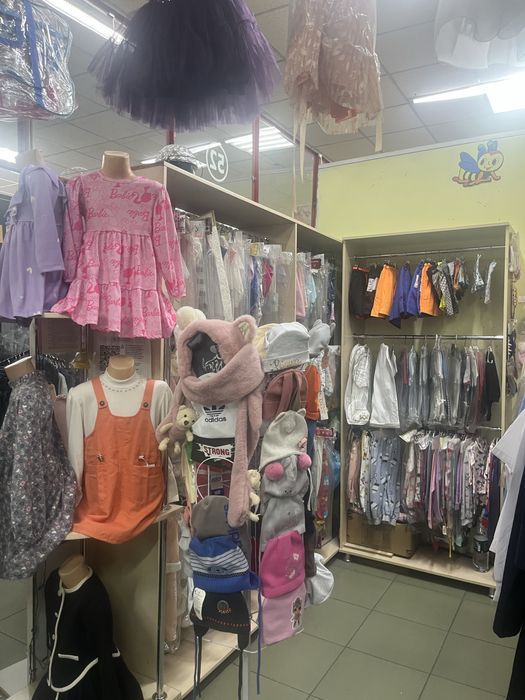 Продам бутик с оборудованием