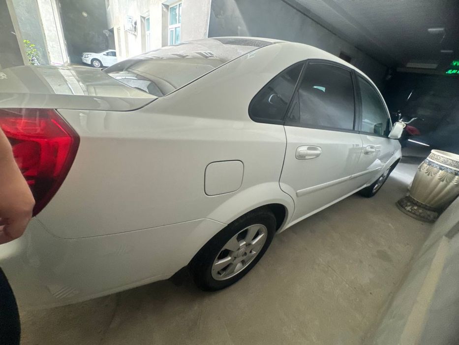 Chevrolet Gentra 2022 3 поз