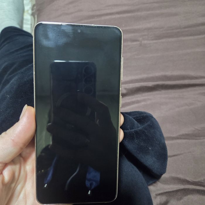 Samsyng S21 в идеальном состоянии