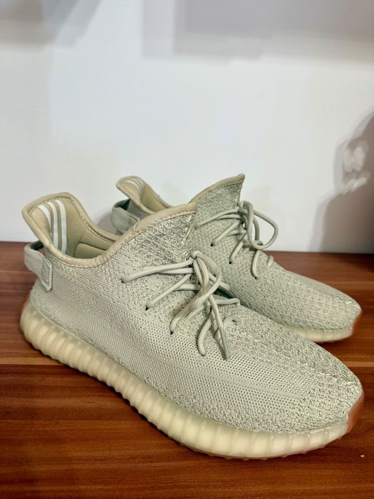 Adidasi Adidas Yeezy