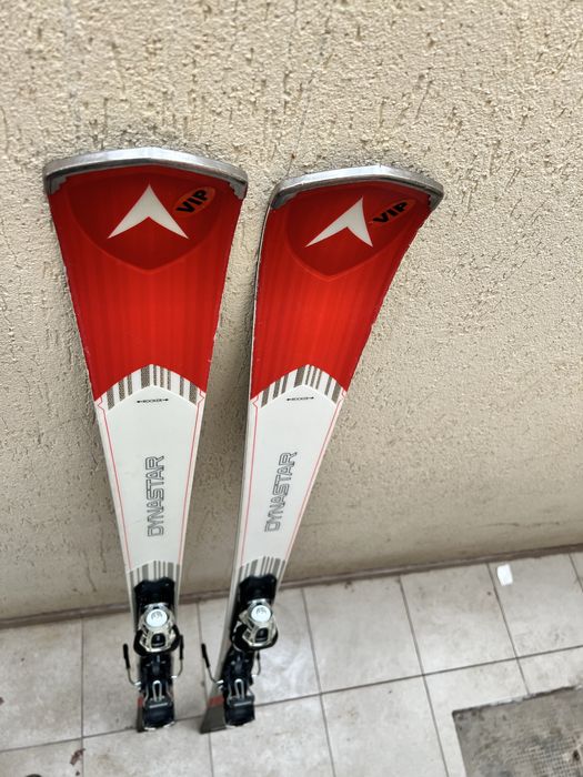 Schiuri DYNASTAR 172