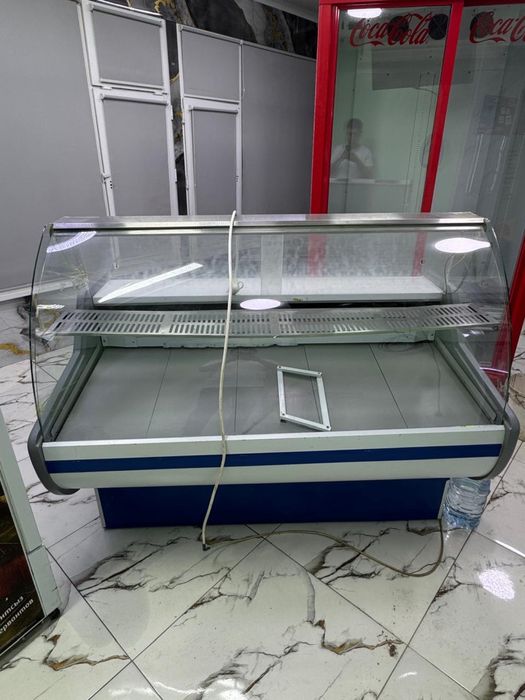 Холодилник с хорошем состоение