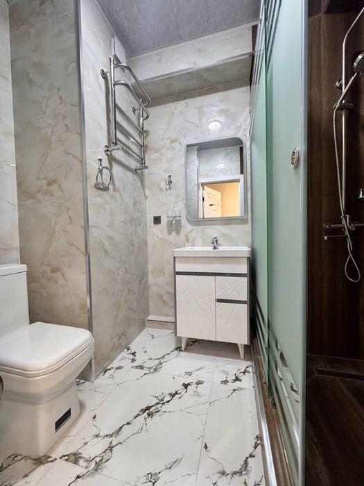 СРОЧНО 7Продается 1-комнатная квартира  в ЖК Black Towers Новостройка