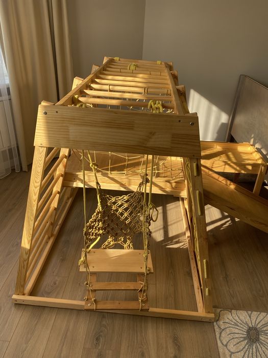 Детский спортивно-игровой комплекс