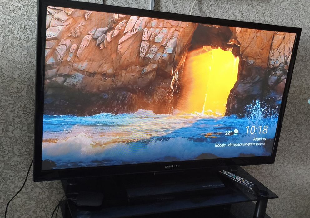 Телевизор Samsung 51 дюйм с тумбой