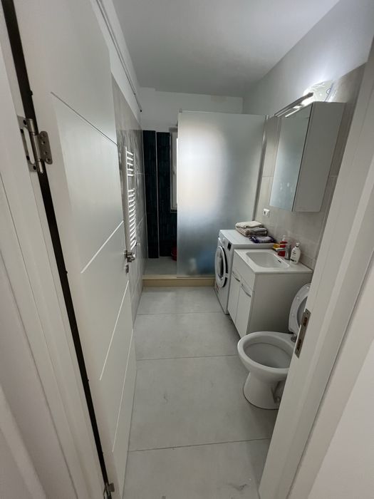 Vand apartament 2 camere