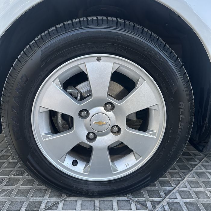 Gentra 2023 бел , 3 позия, 22 пробег, тоза