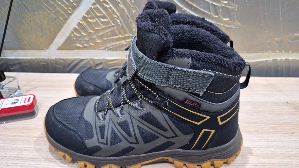 Ботинки подростковые