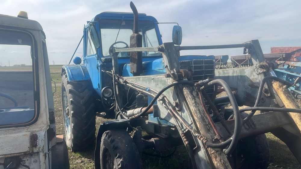 Продам лафет и мтз80 с куном