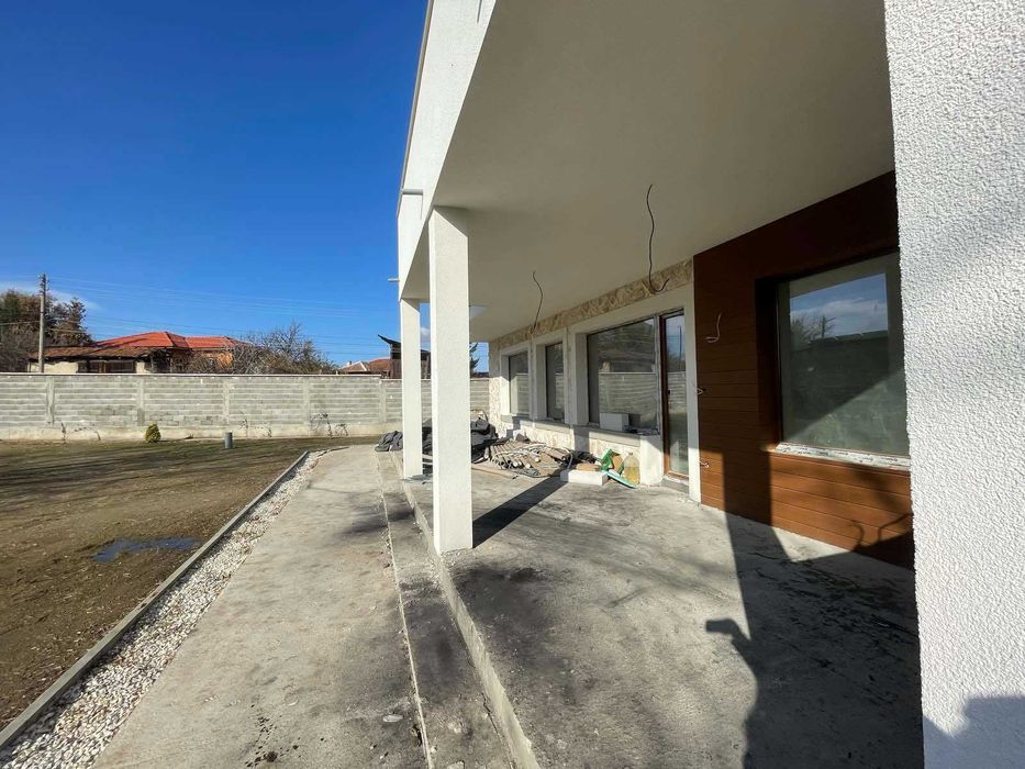 Продава се Къща в с. Куртово Конаре, Област Пловдив - 264 кв.м за 962 €/кв.м - Снимка #1