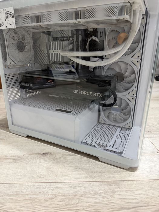 PC i7 13700F RTX 4070 Ti Super 32GB DDR5