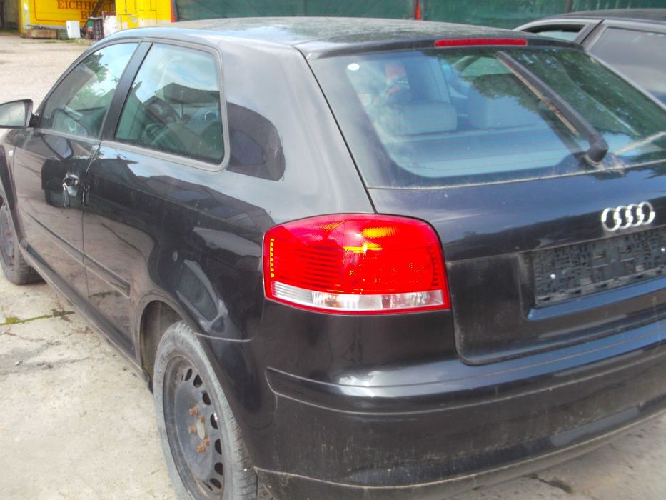 Ауди А3 8P 2004 г.1.6 FSI 16в 116 к.с.Само на части