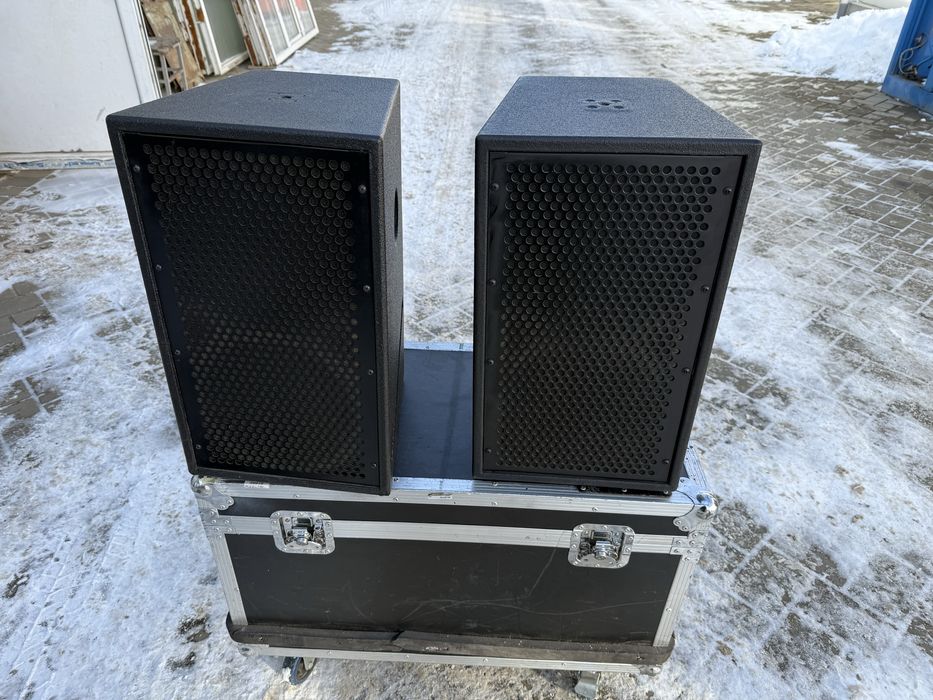 Vând 2 boxe active profesionale EML-EMF