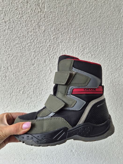 Детски ботуши и боти Geox