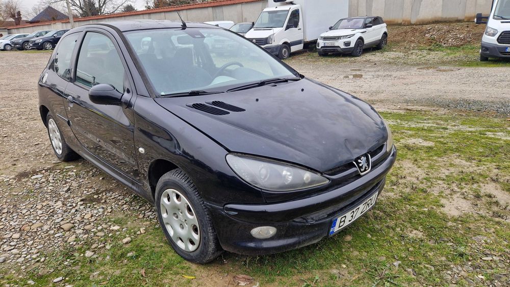 Peugeot 206, 1.4 benzina, an 2001, 195.000 km