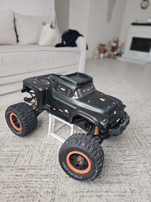 Traxxas x MAXX 8S ( NU ARRMA)