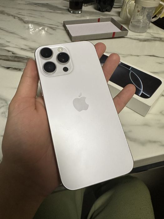 Iphone 16 pro max IMPECABIL !! 93%baterie