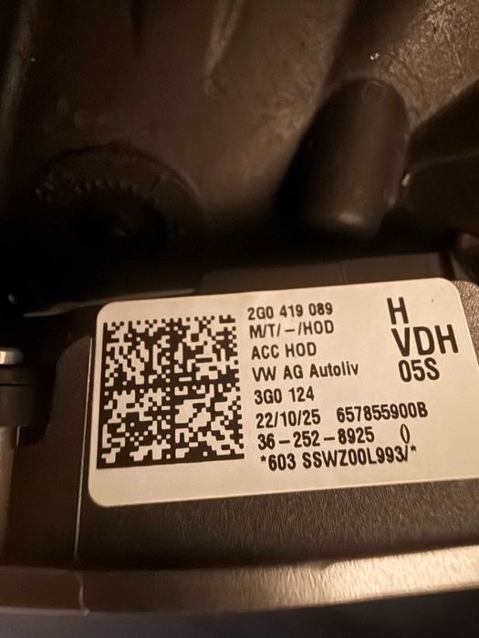 Чисто нов,оригинален мултиволан за Фолксваген-Volkswagen