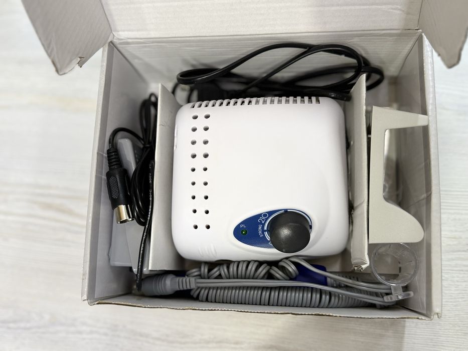 Маникюрный Аппарат Strong 210.