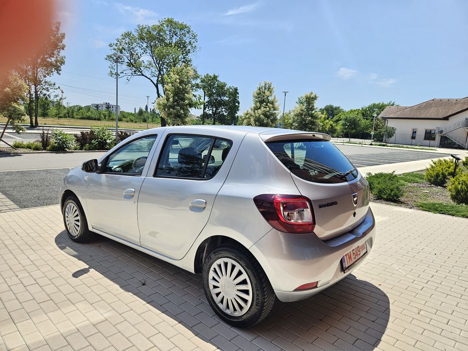 Dacia sandero facelift 2013