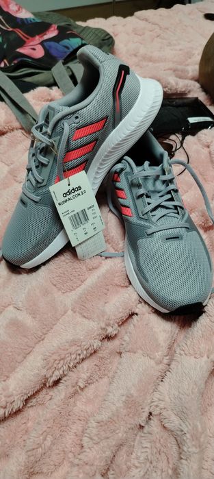 Оригинални маратонки Adidas 41 1/2