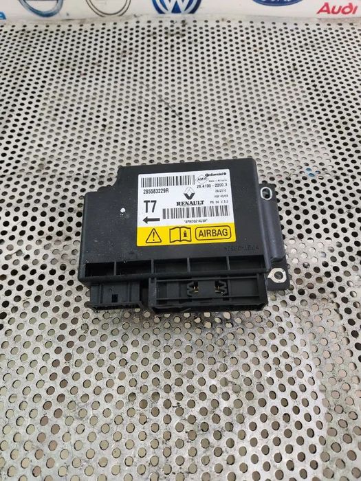 Calculator Modul Airbag Renault Scenic 3 Grand Scenic 3 Megane 3 Laguna 3 Cod 285583229R Dezmembrez Renault Grand Scenic 1.5 Dci An 2009-2010-2011-2012 Manual 6+1 Trepte 2x4