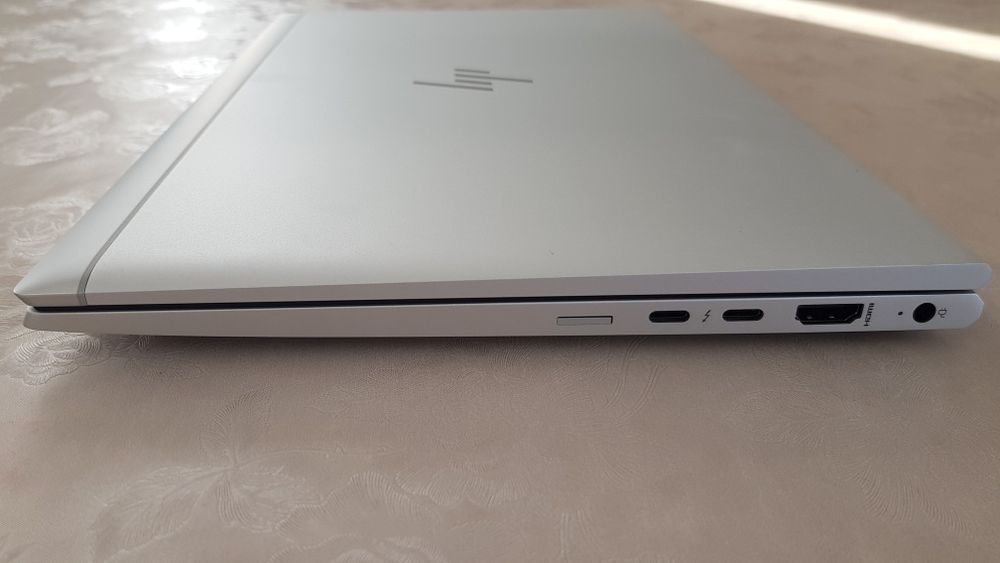 Лаптоп HP Elite Book 830 G7