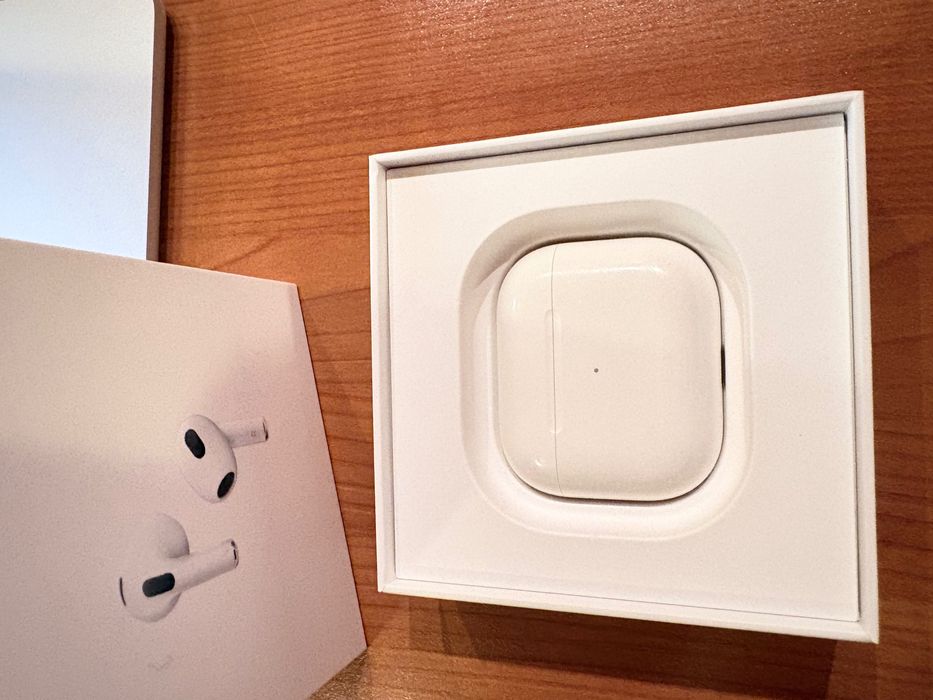 Apple AirPods 3 MagSafe - оригинални
