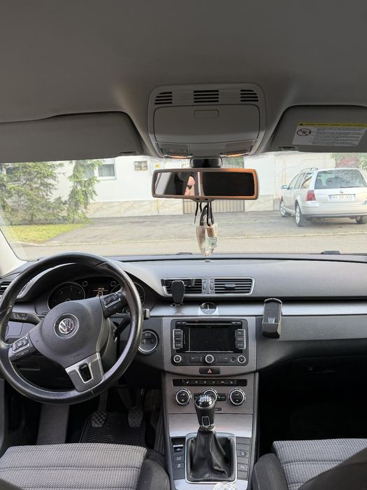 Volkswagen Passat B7 2013 2.0TDI