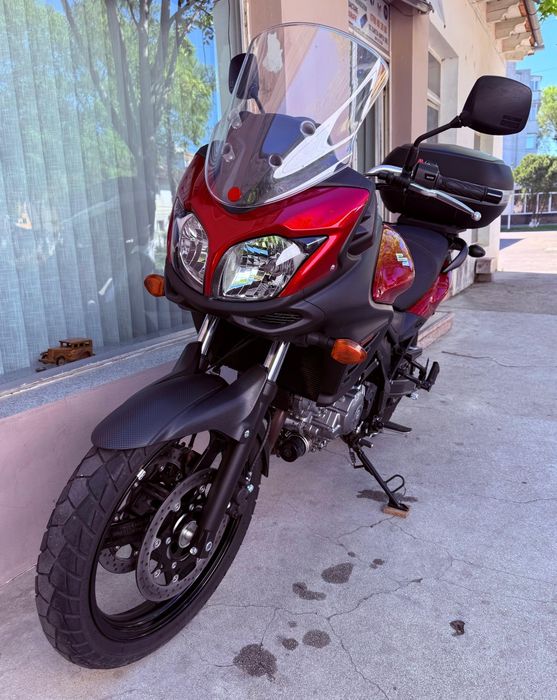 Suzuki V-Strom DL 650 // 7.500 km reali // 2015 // ABS fata si spate // Top Case // 1 singur proprietar //