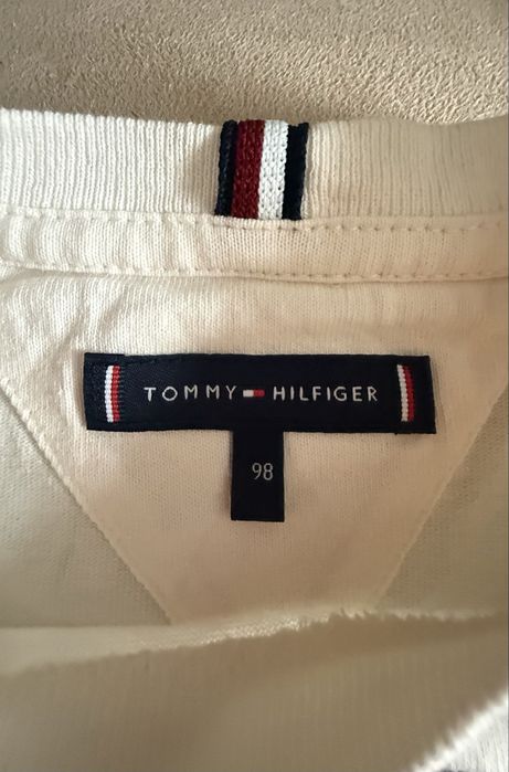 Лонгслив  бренда Tommy Hilfiger  на ребенка 2-3 года