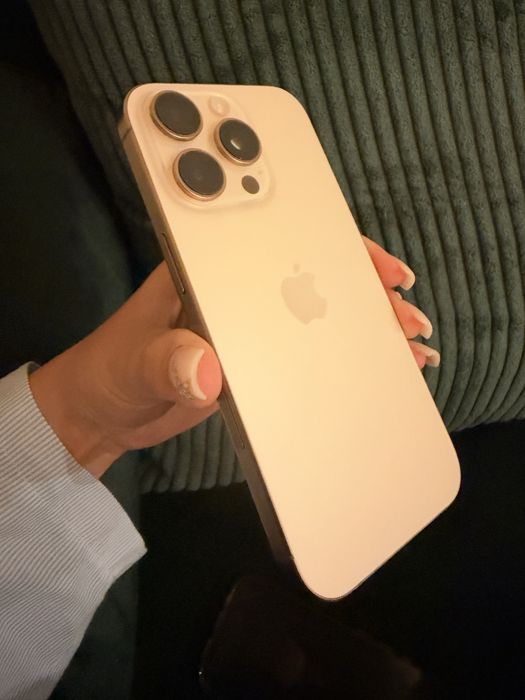 Iphone 16 pro 256 GB Dessert Titanium