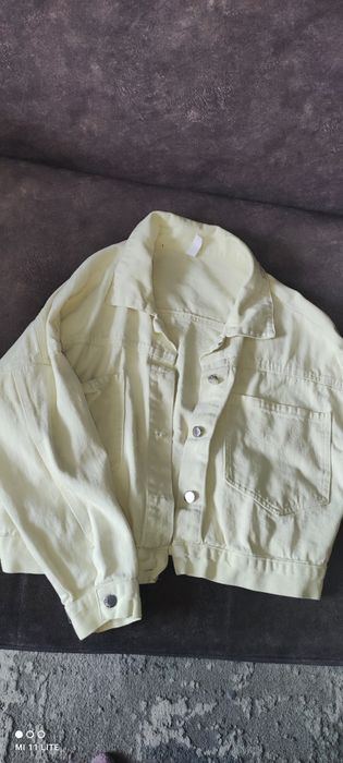 Продам верхняя одежда осень