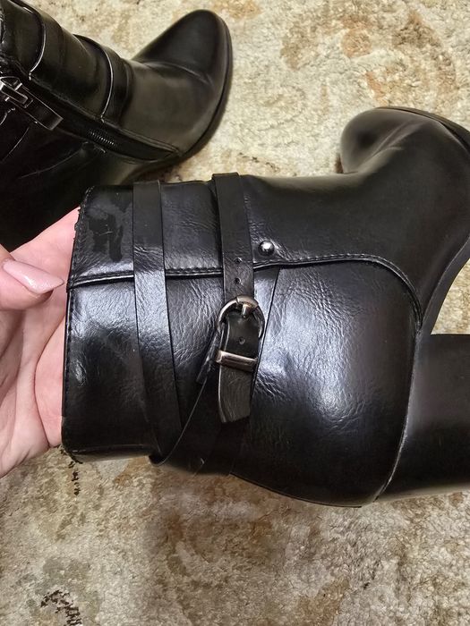 Продам ботинки кожзам, 38р