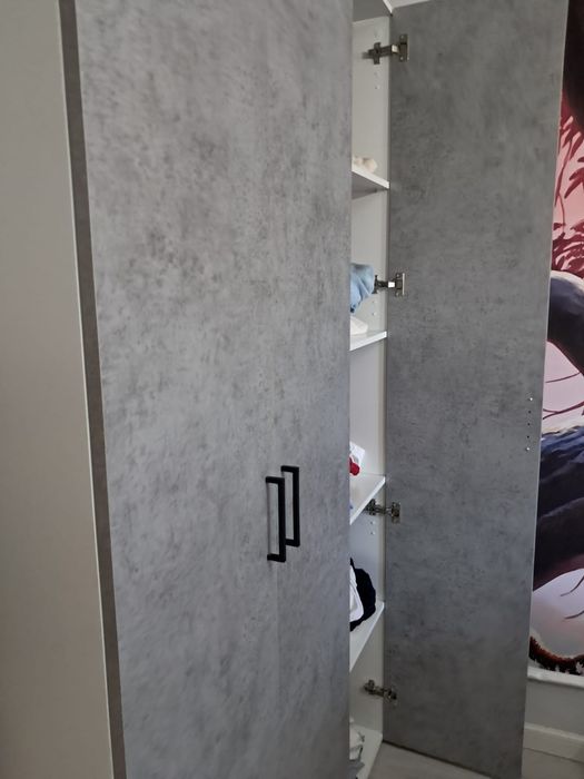 Продам плательный шкаф 120×250см