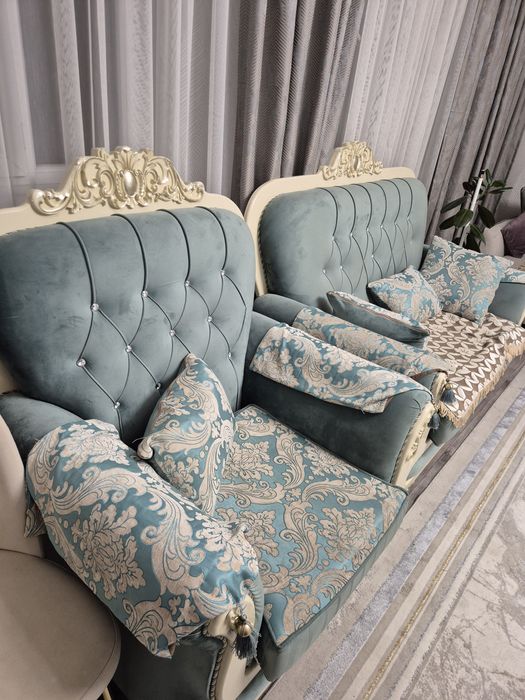 Продам диван с креслом