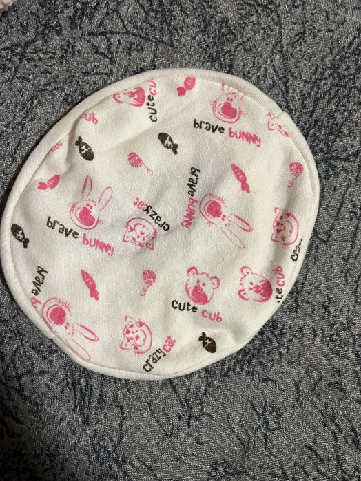 Бебешки прекрасни шапки