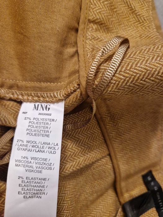 Mango pantaloni scurți cu lana noi