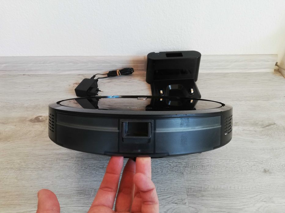 Lenovo Robot Vacuum Cleaner E1-L D450 прахосмукачка робот