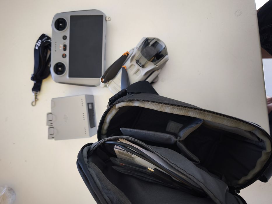 DJI Mini 3 Fly More Combo (DJI RC). Като нов.